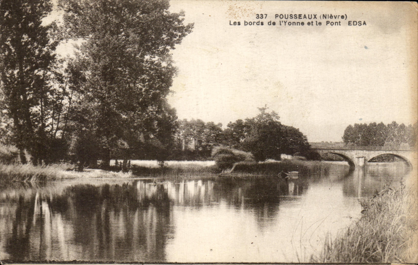CPA Pousseaux Nievre edges of I Yonne and the Bridge