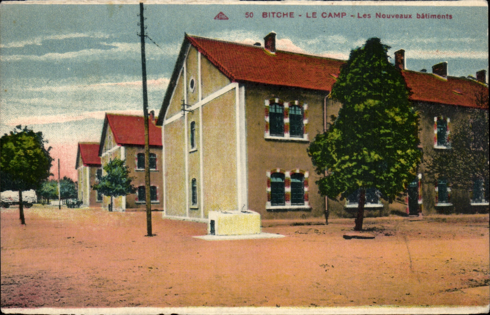 CPA Bitche the Camp the New Militaria buildings
