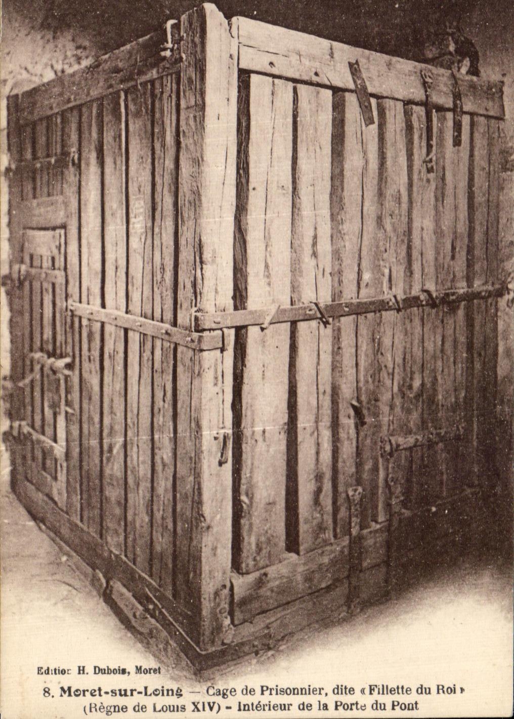 CPA Moret en la jaula de Loing de Prisonner conocida como chica joven del rey