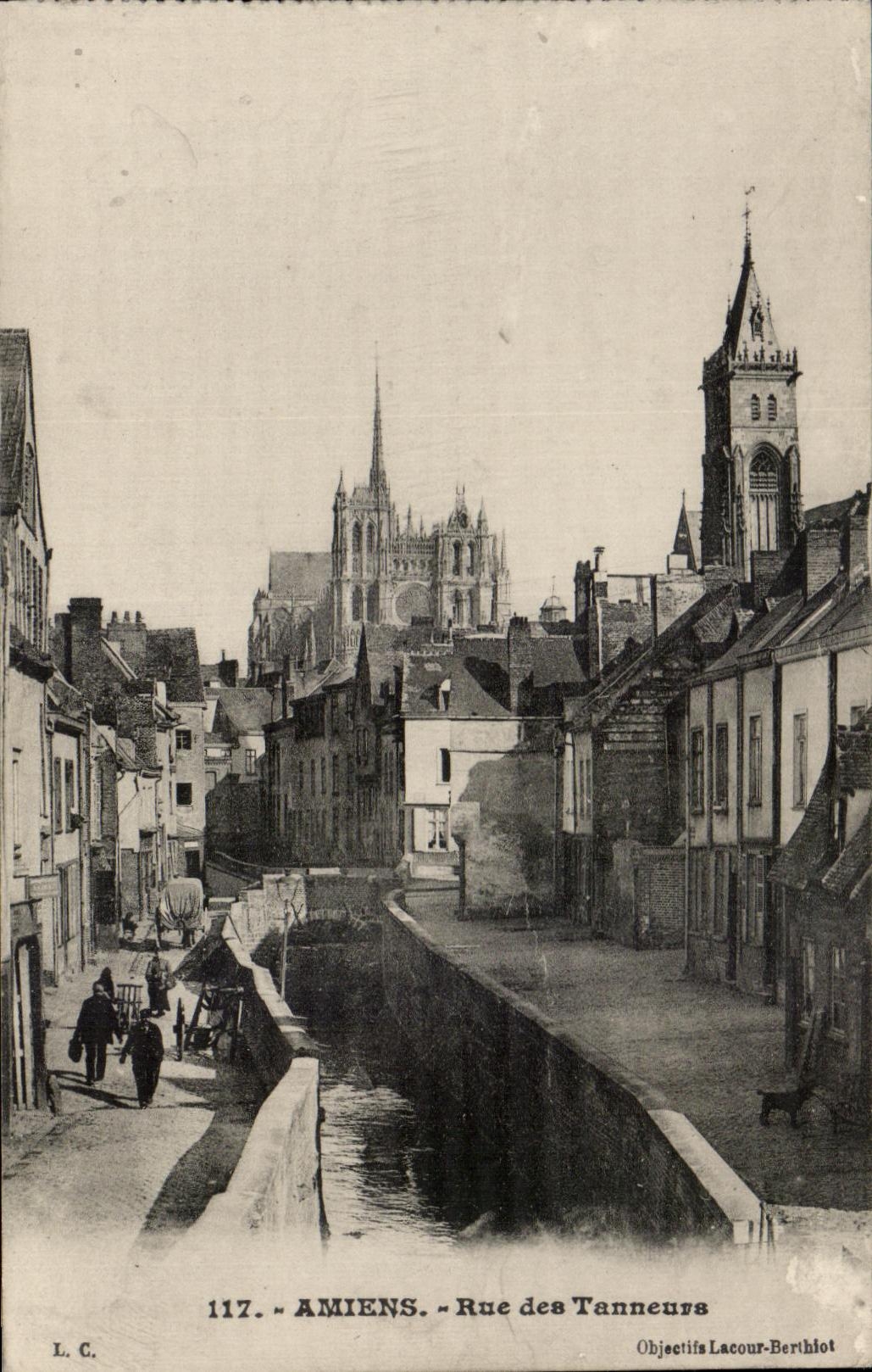 CPA Amiens Rue des Tanneurs