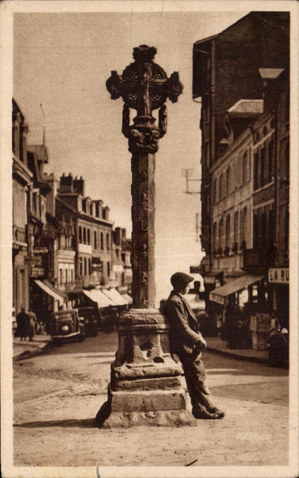 CPA Treport Martyrdom Street of Paris