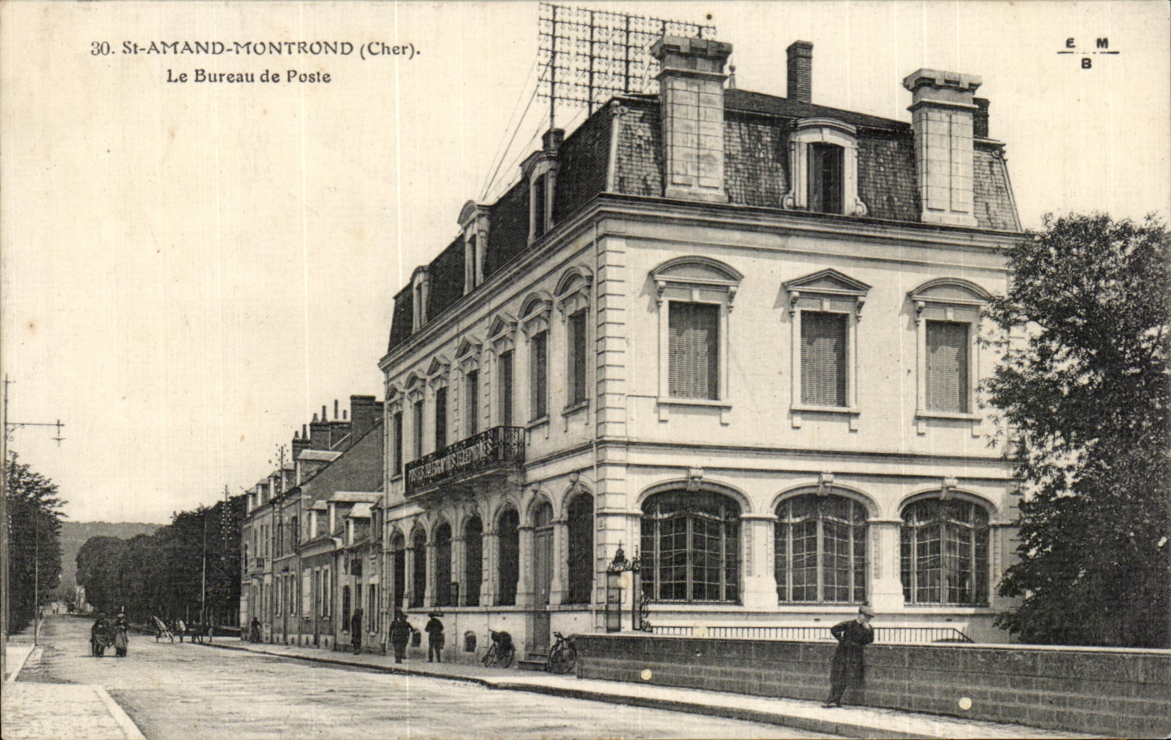 St Amand Montrond de CPA la oficina de correos