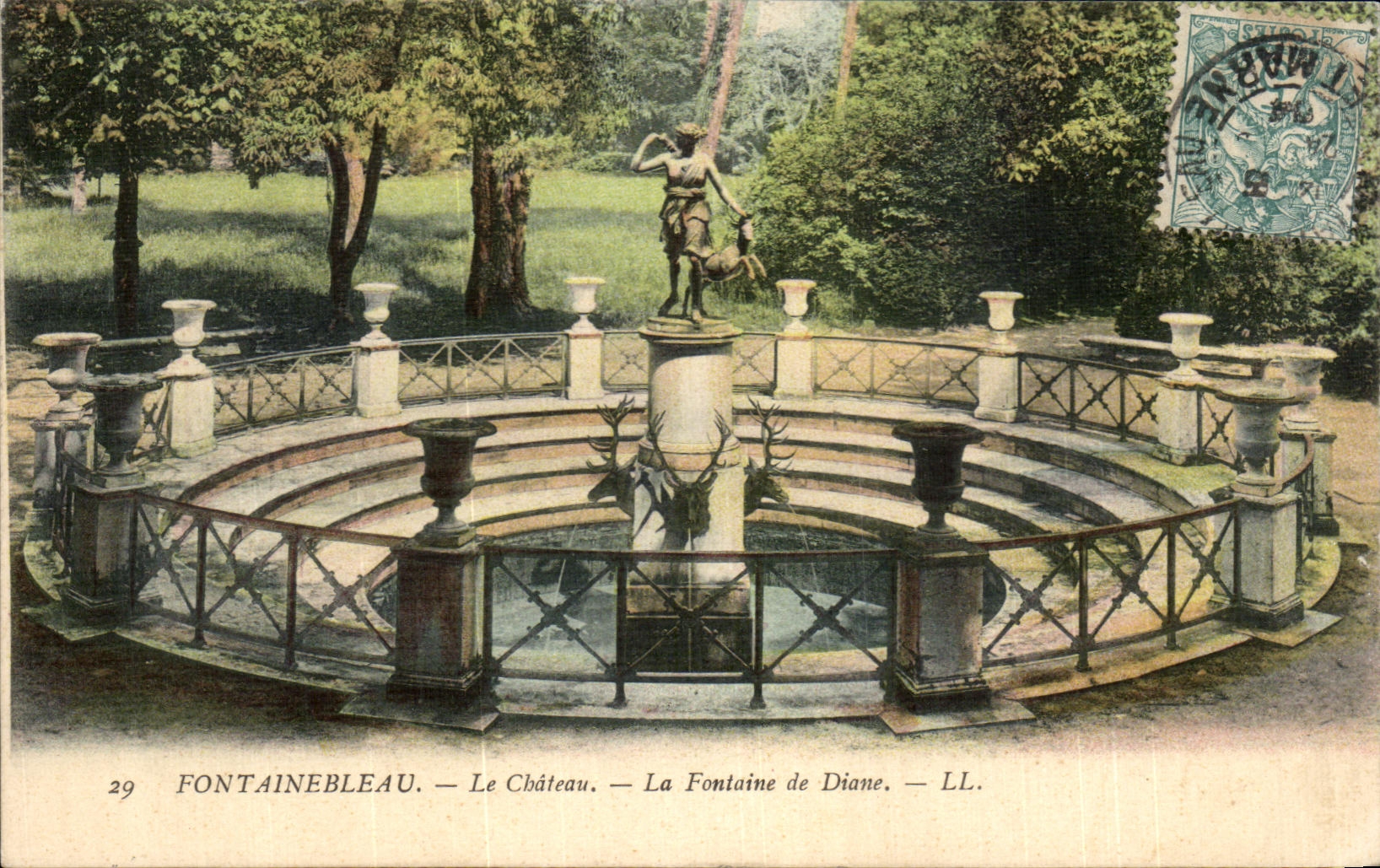 CPA Fontainebleau Le chateau La Fontaine de Diane