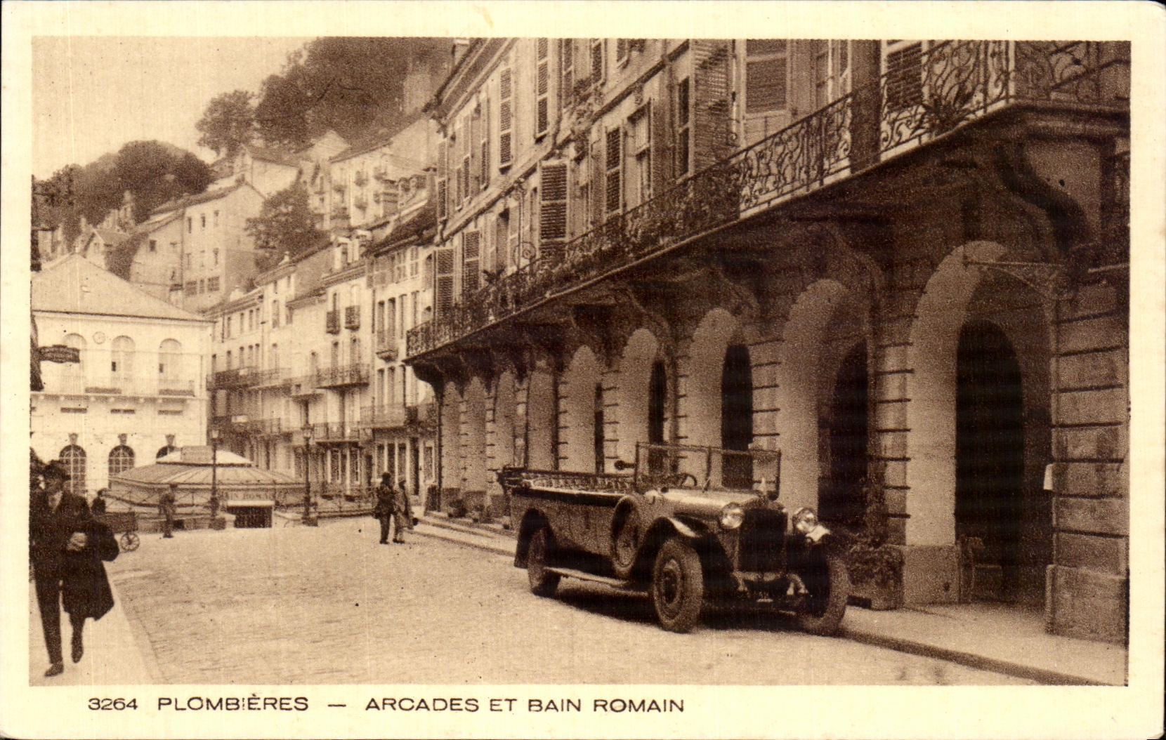 CPA Plombieres Arcades Et Bain Romain Automobile
