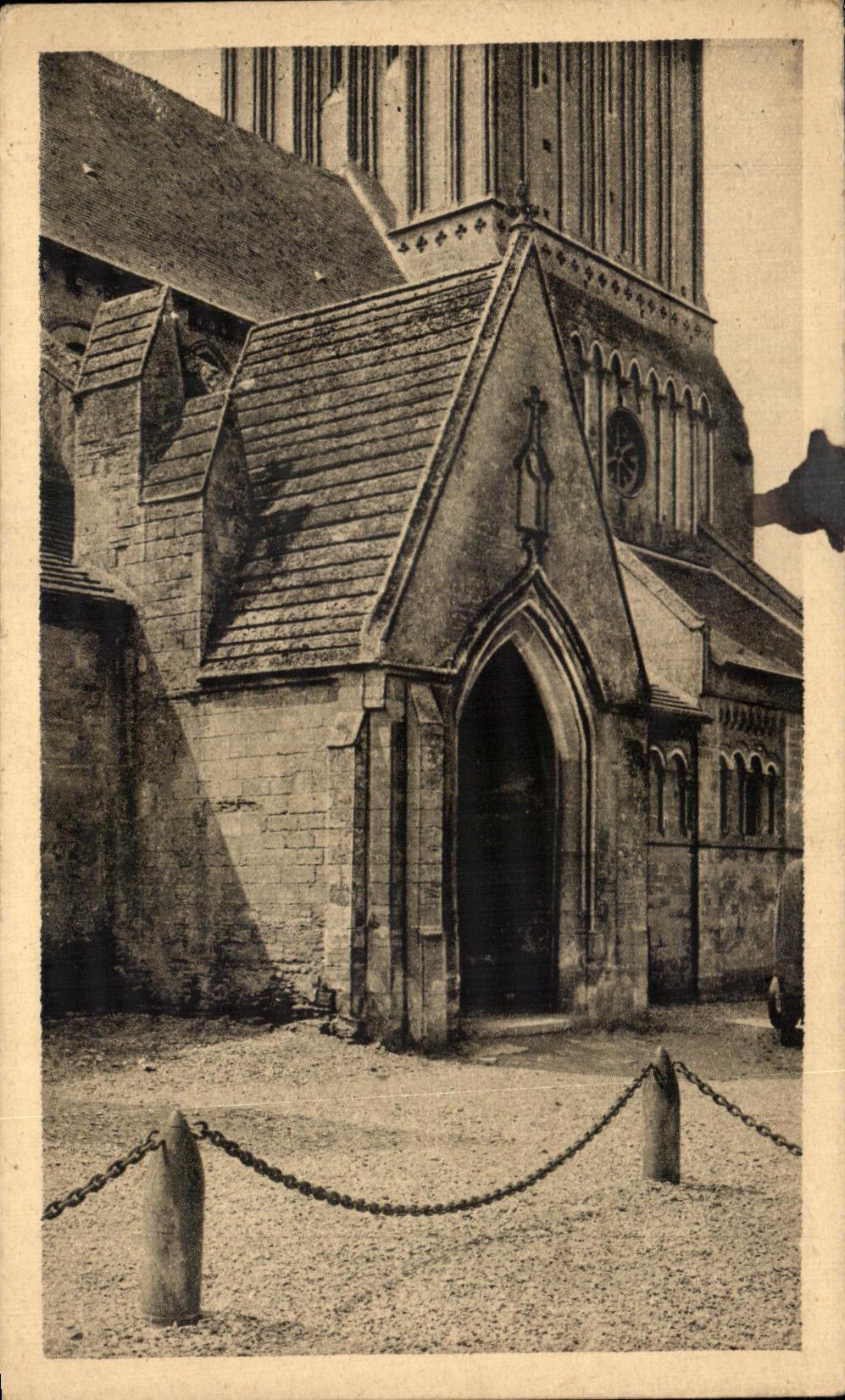 CPA Bernieres on Mer Church dimensions northern the Gate