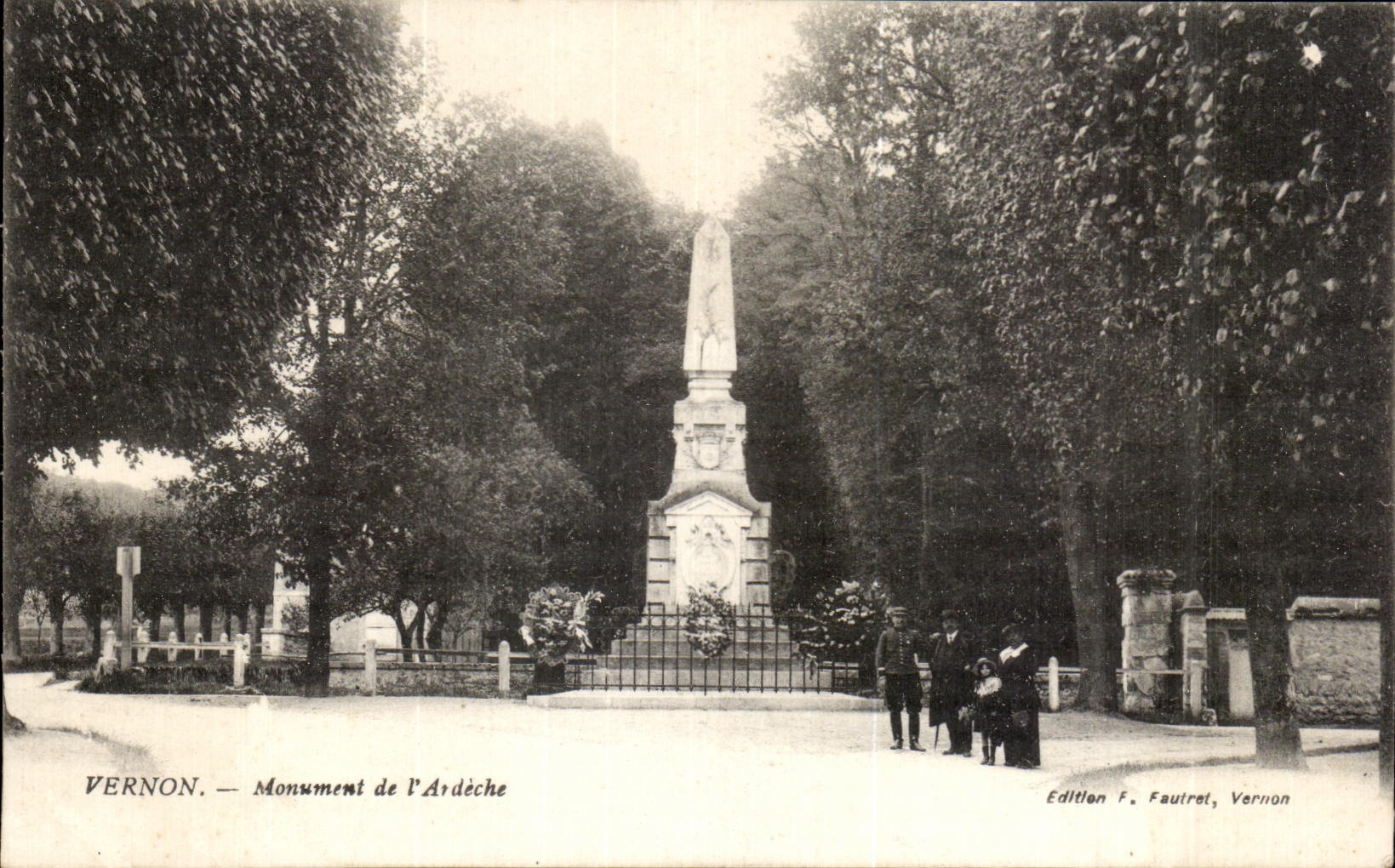 Monumento de CPA Vernon de Ardeche
