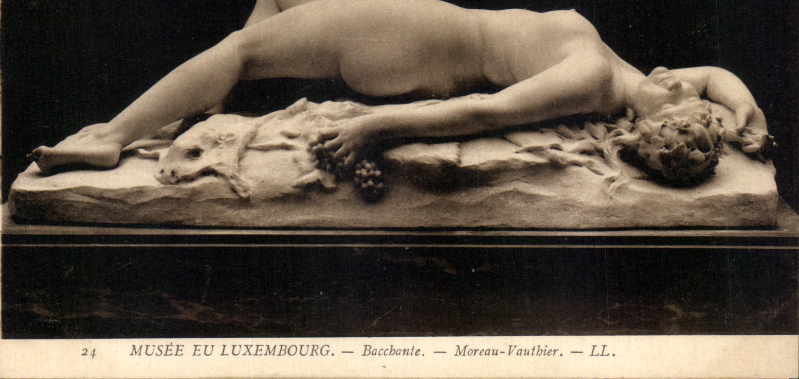 CPA Musee Du Luxembourg Baccbante Moreau Vauthier Femme nue erotique