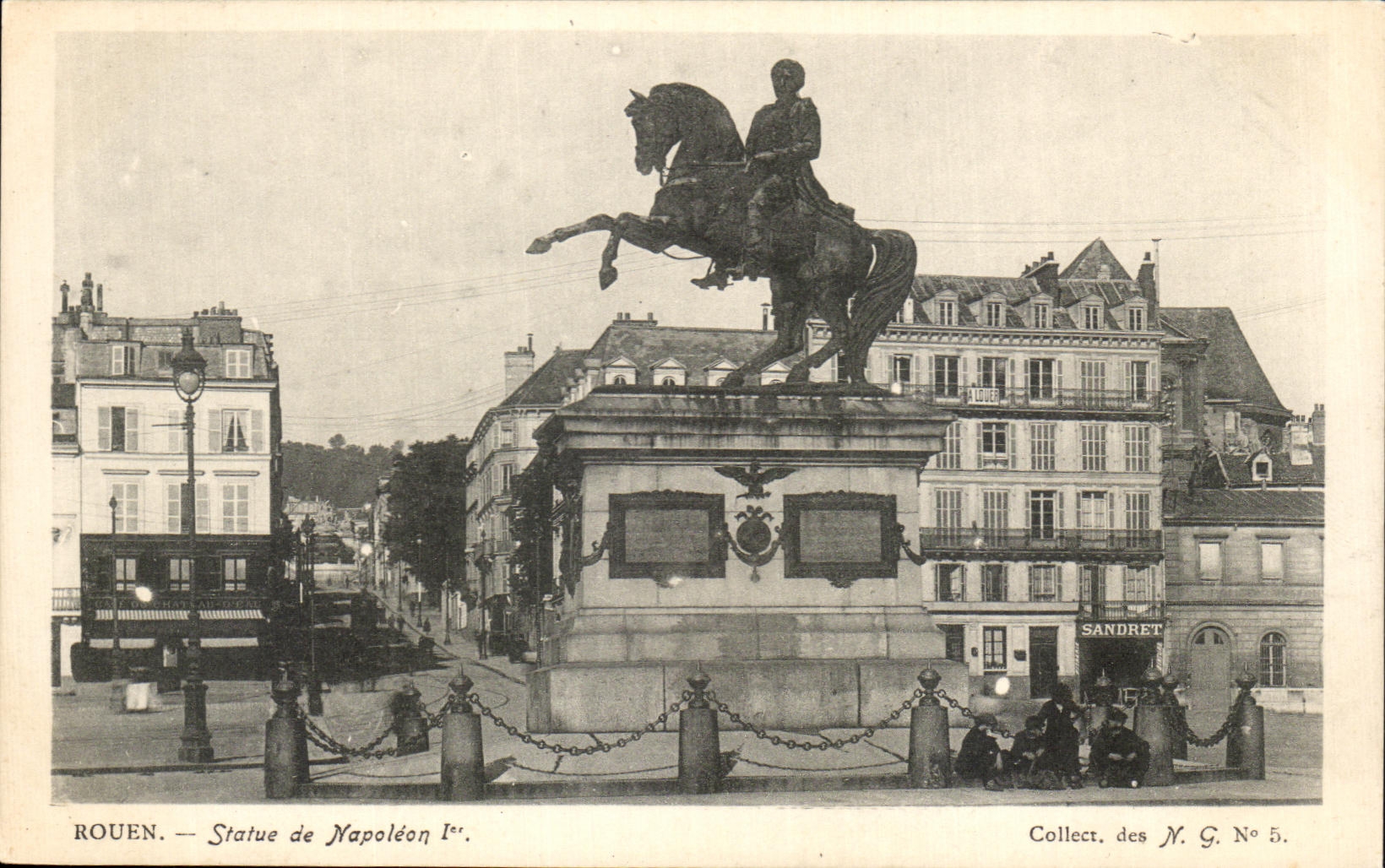 CPA Rouen Statue of Napoleon