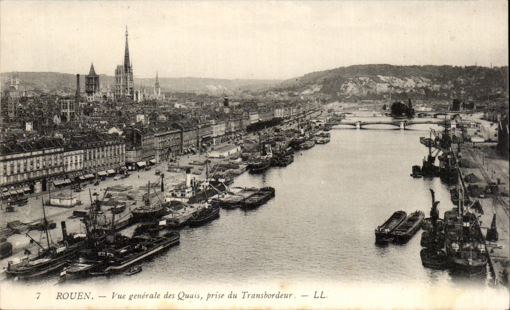 CPA Rouen View of the Quays Taken of the Transporter Boats