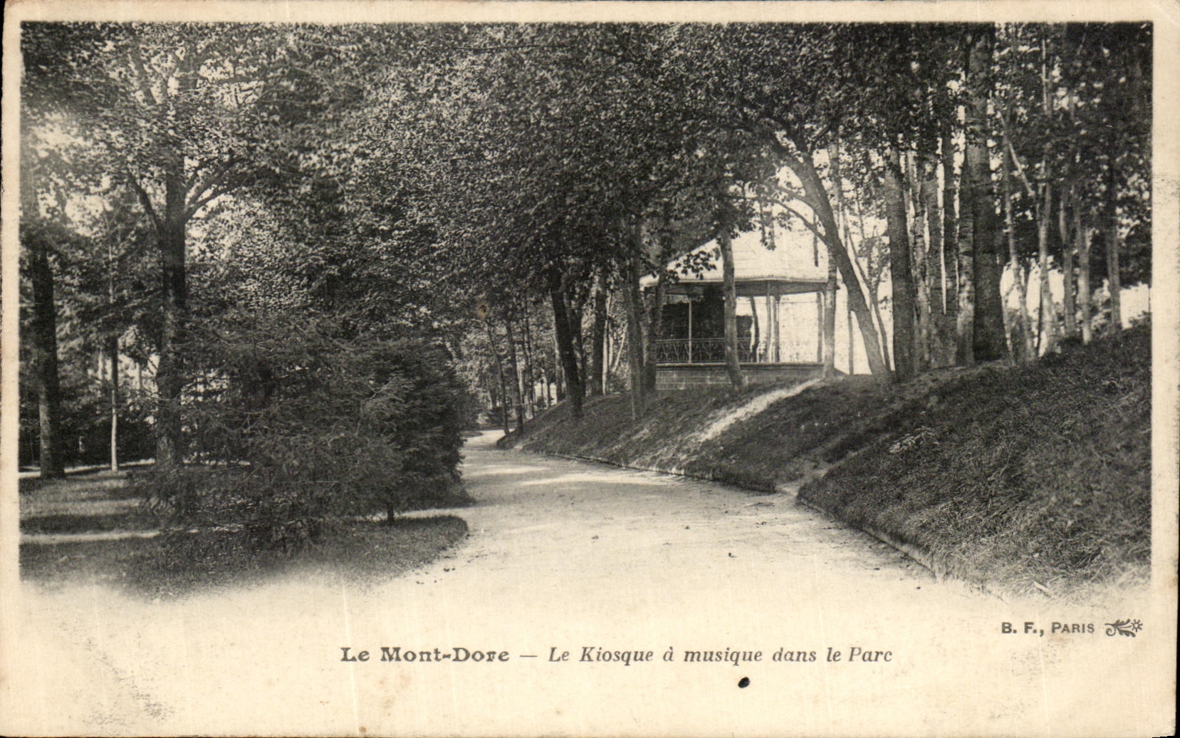 CPA the Mount Gilds the Bandstand in the Park