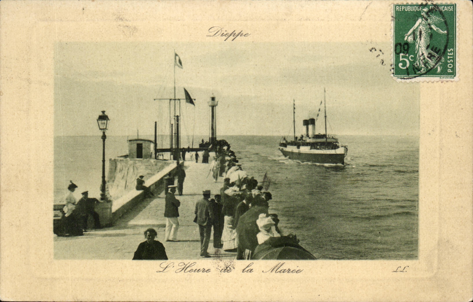 Hora de CPA Dieppe del barco de la marea