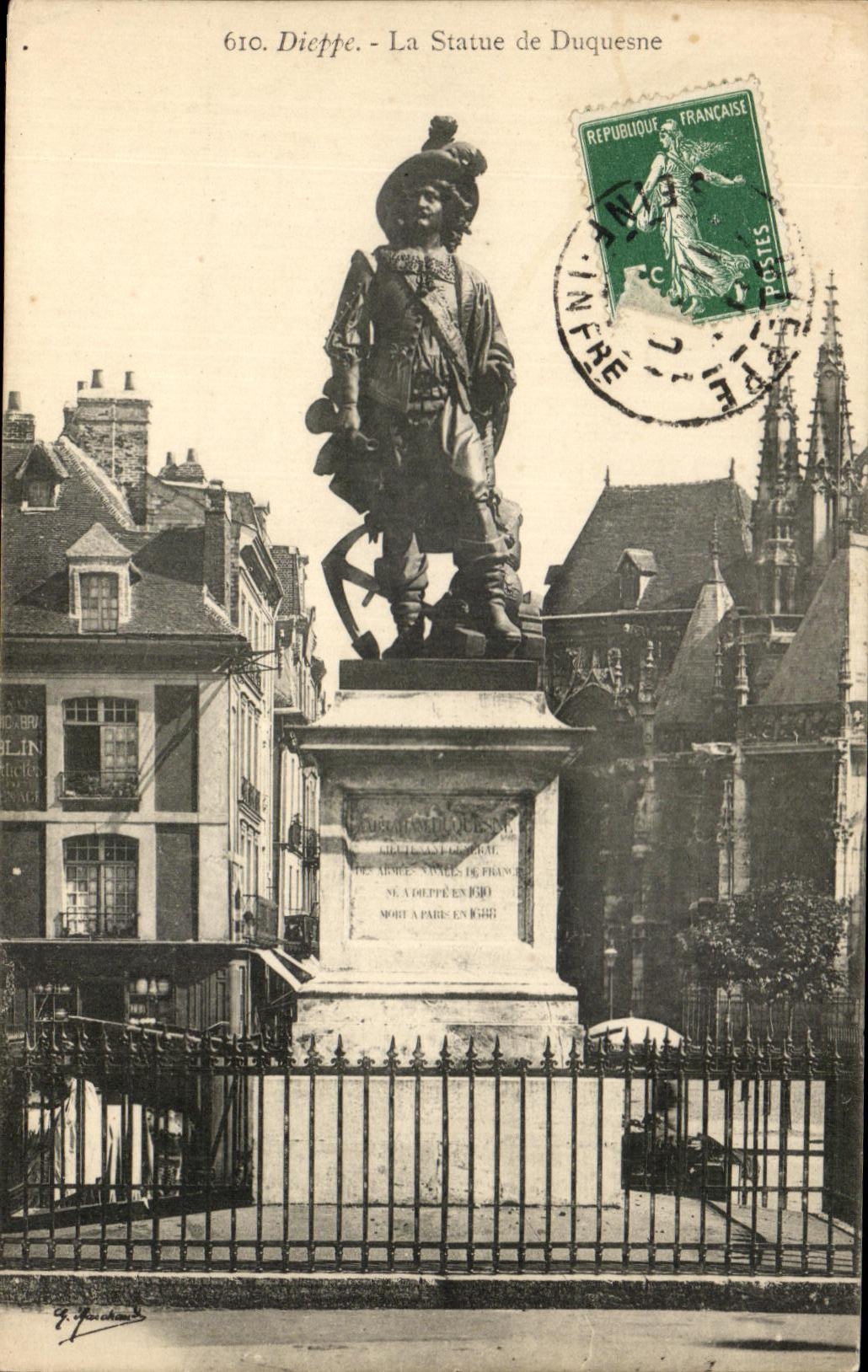 Estatua de CPA Dieppe de Duquesne