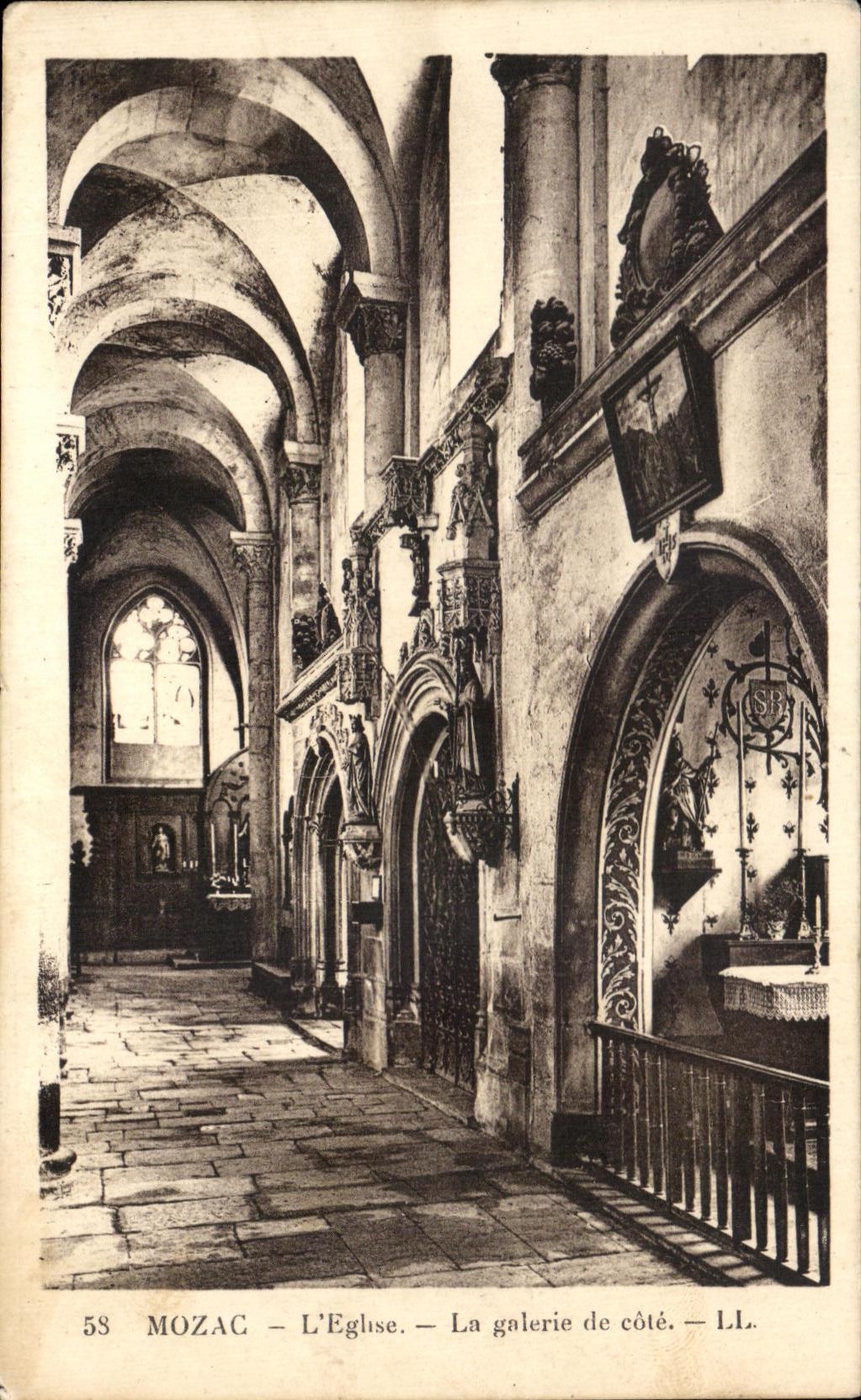 CPA Mozac Church the gallery of dimension