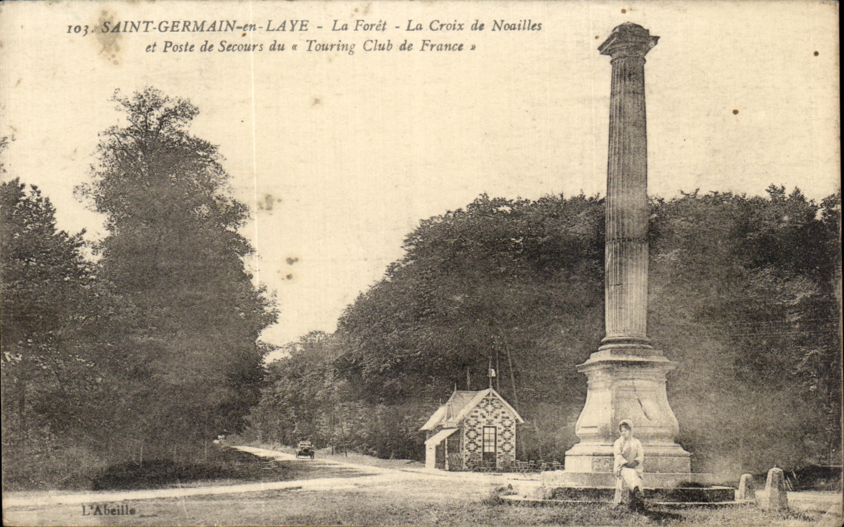 CPA Saint Germain en Laye La Foret La Croix de Noailles et Poste de Secours du Touring Club de France