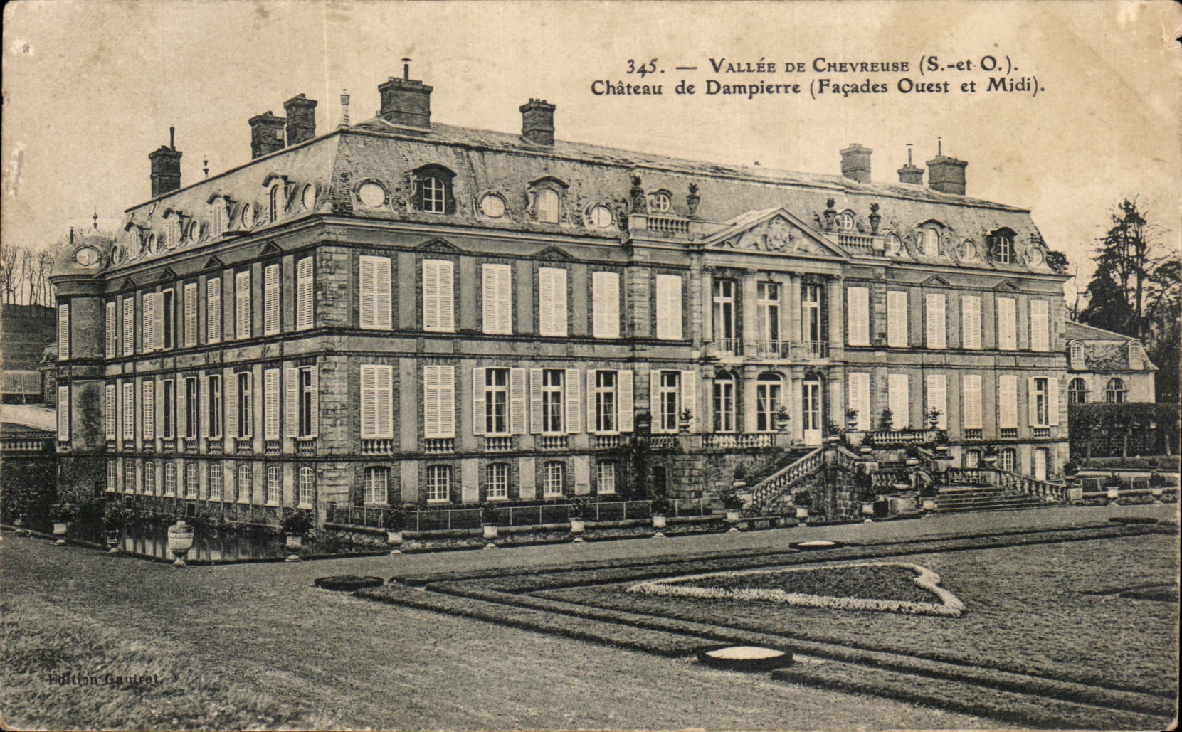 CPA Vallee De Chevreuse Chateau de Dampierre (Facade Ouest et Midi)