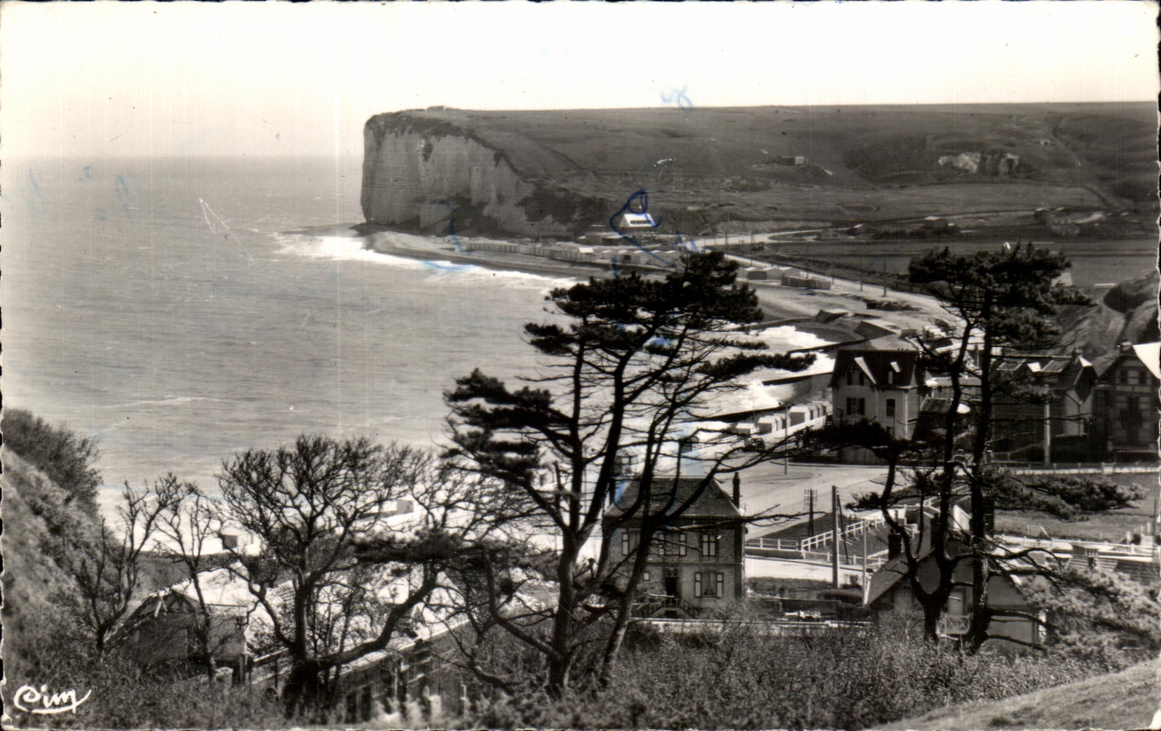 CPSM Veulettes Cliff of the Red Bridge