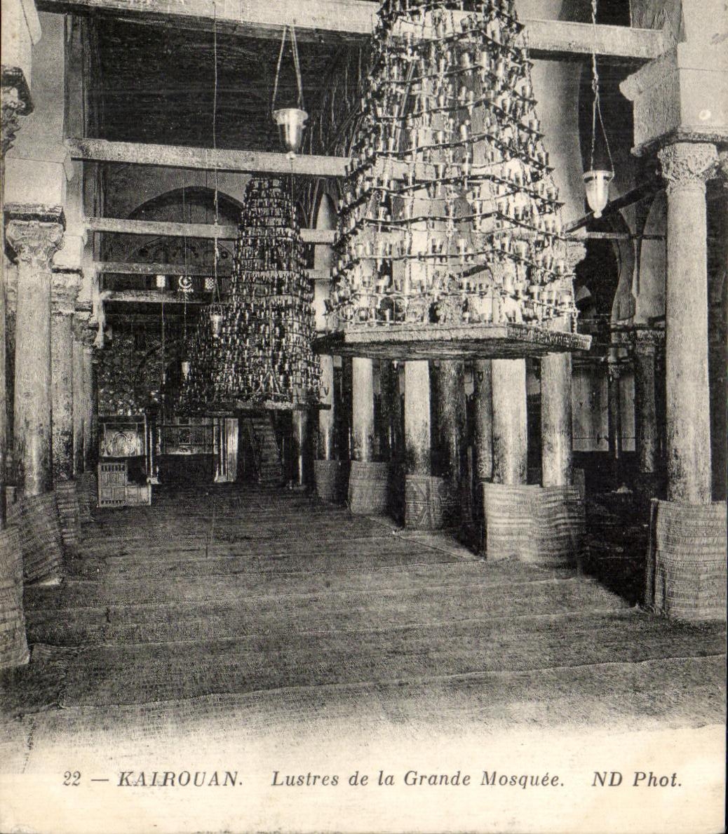 CPA kairouan Lustres de la Grande Mosquee Tunisie 