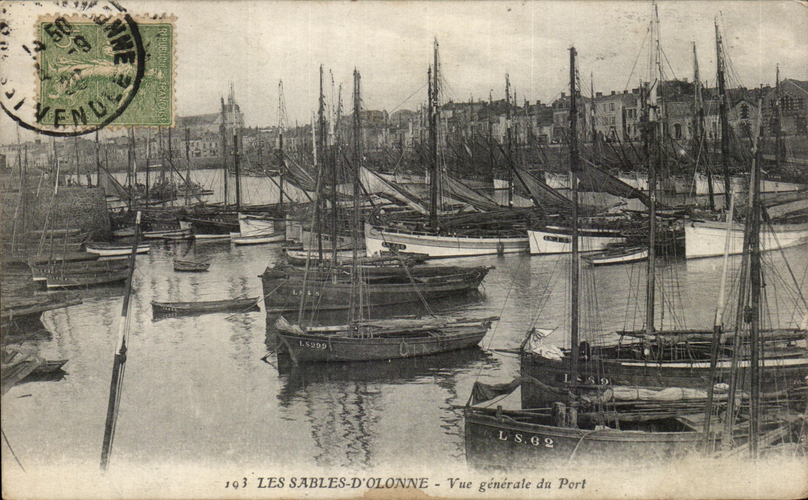 CPA enarena la opinion de Olonne de los barcos portuarios