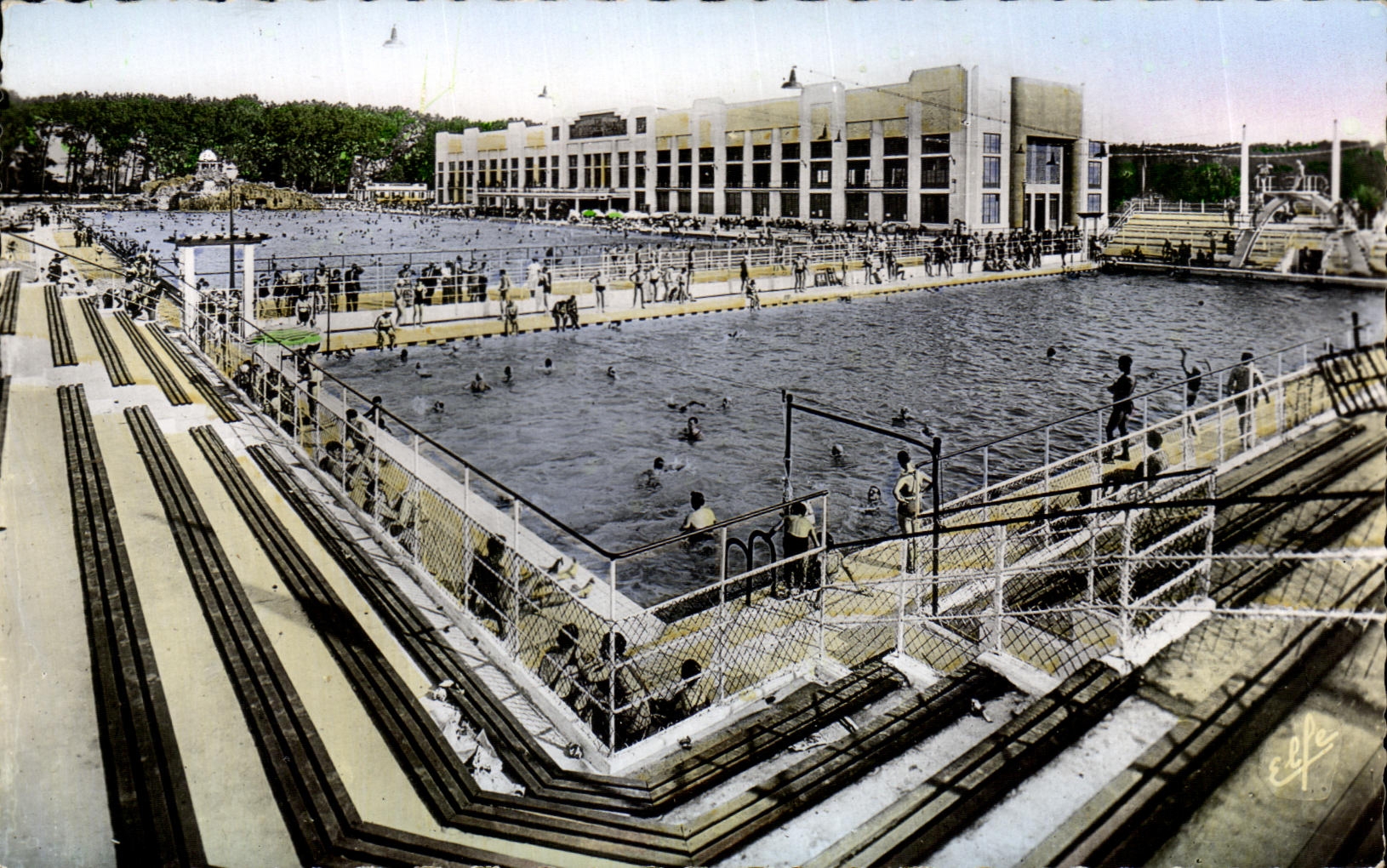 CPA Toulouse la piscina publica grande de la ciudad rosada