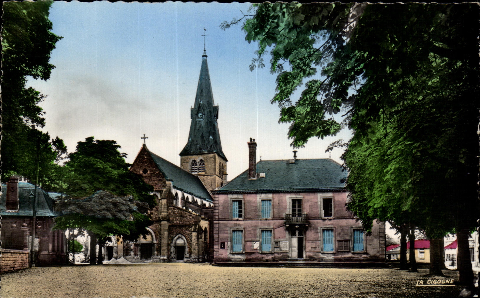 CPA Suippes (the Marne church and Town hall)