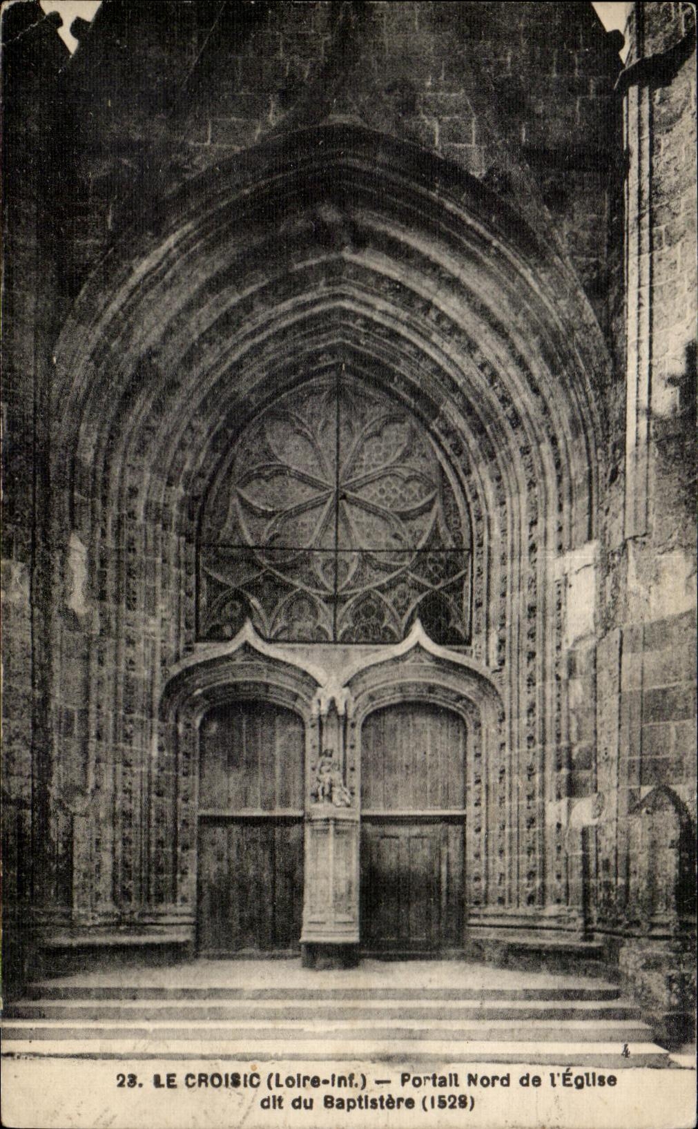 CPA Northern Croisic Portall of Egilse northern of the Baptistry