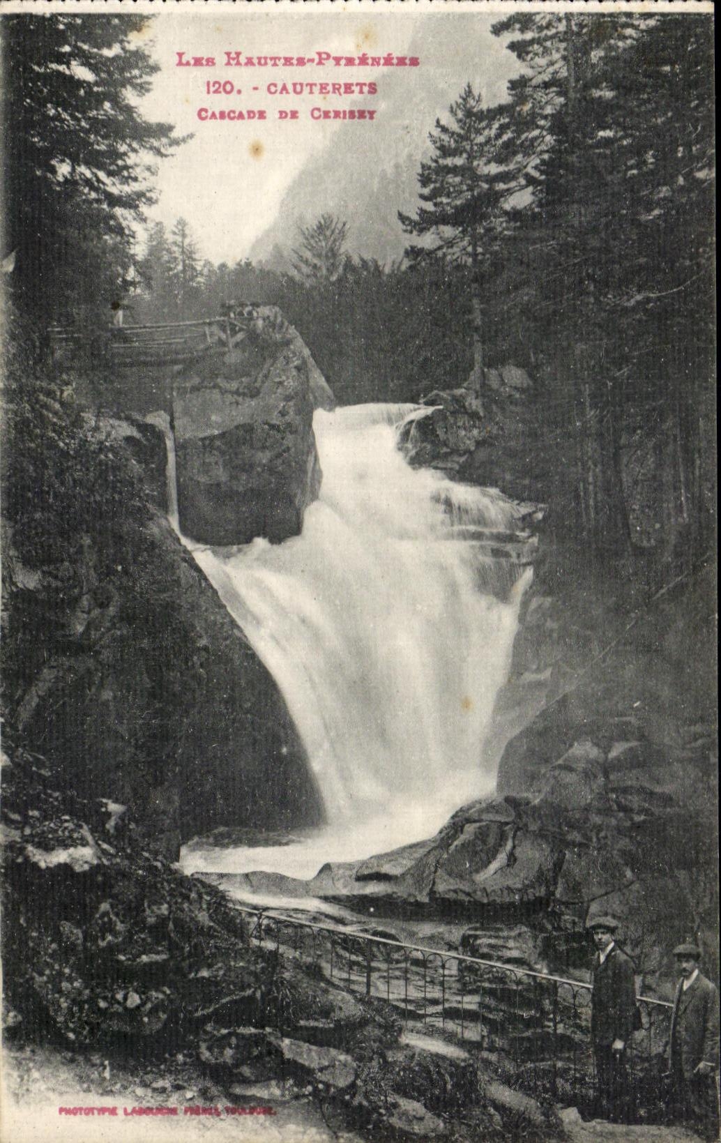 CPA Cascades of Cerissey Cauterets