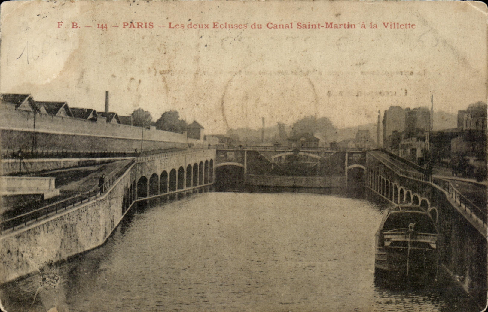 CPA Paris Les deux Ecluses du Canal Saint Martin a La Villette