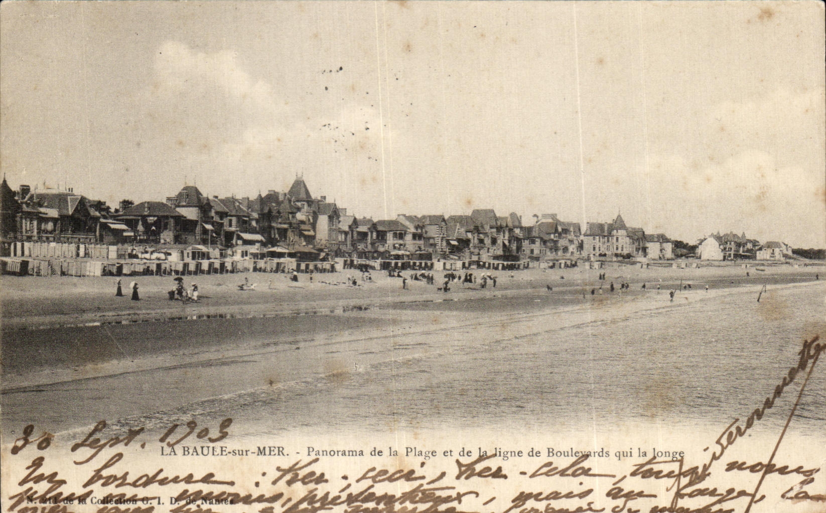 CPA La Baule on Sea Panorama of the Beach and the line of Boulevards Which skirts it
