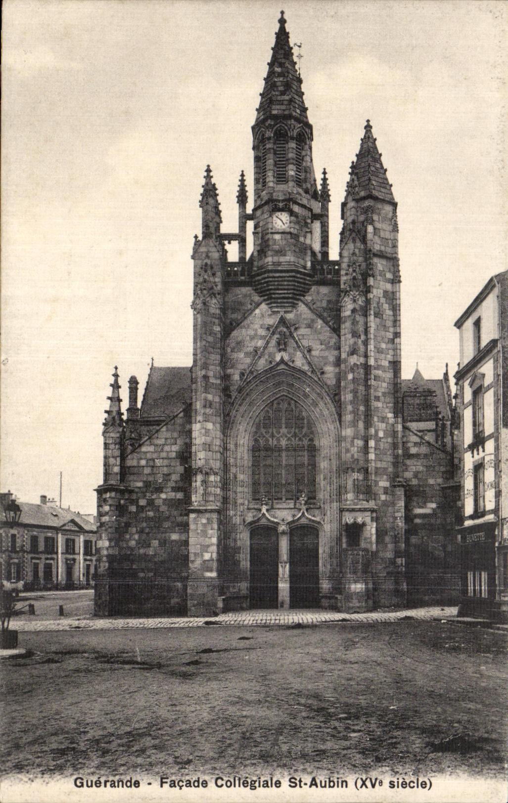 CPA Guerande Facade Collegiale St Aubin