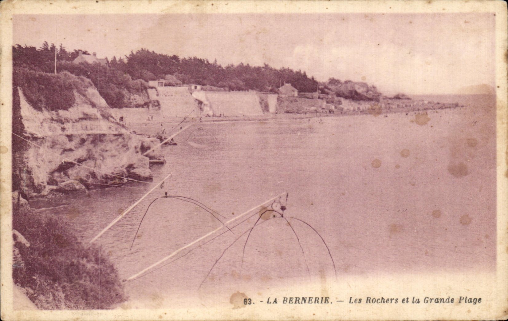 CPA Bernerie Rocks and Main beach