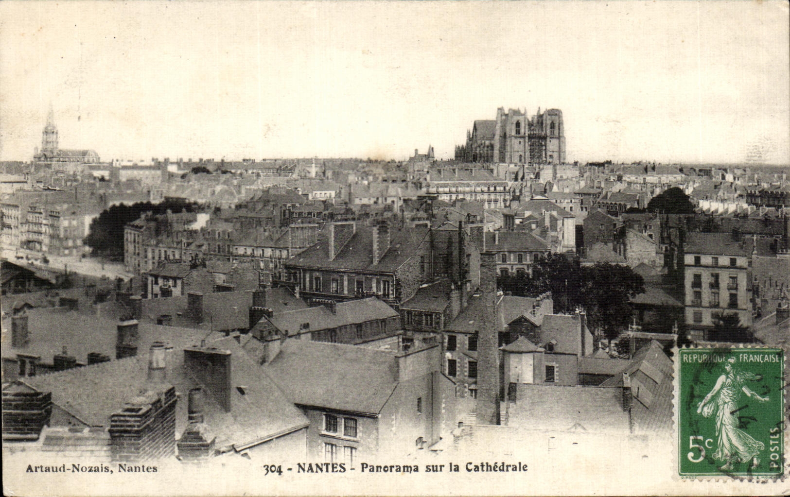 CPA Nantes Panorama on the Cathedral