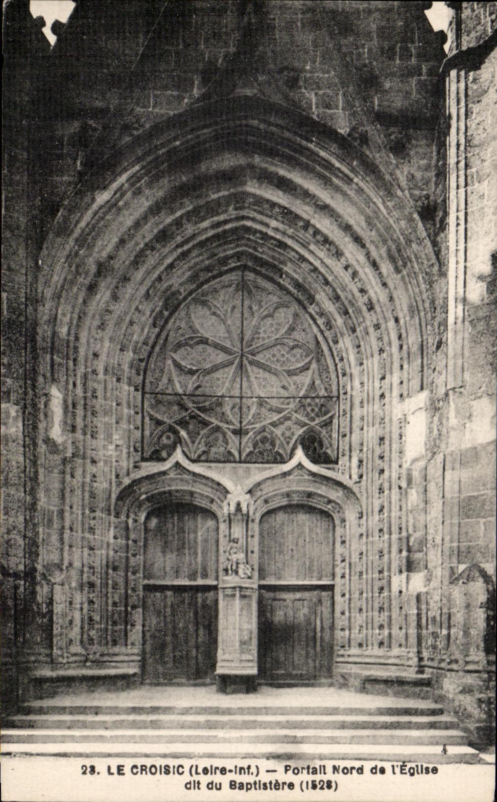 CPA Northern Croisic Gate of I Church known as of the Baptistry