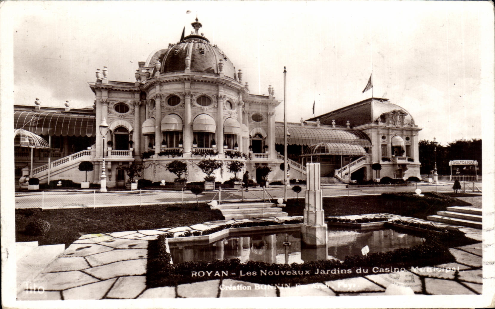 CPSM Royan Les nouveaux jardins du casino municipal