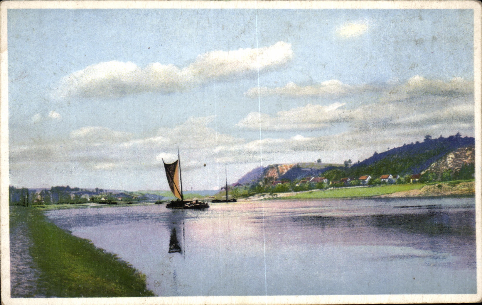 CPA Bateau sur un fleuve