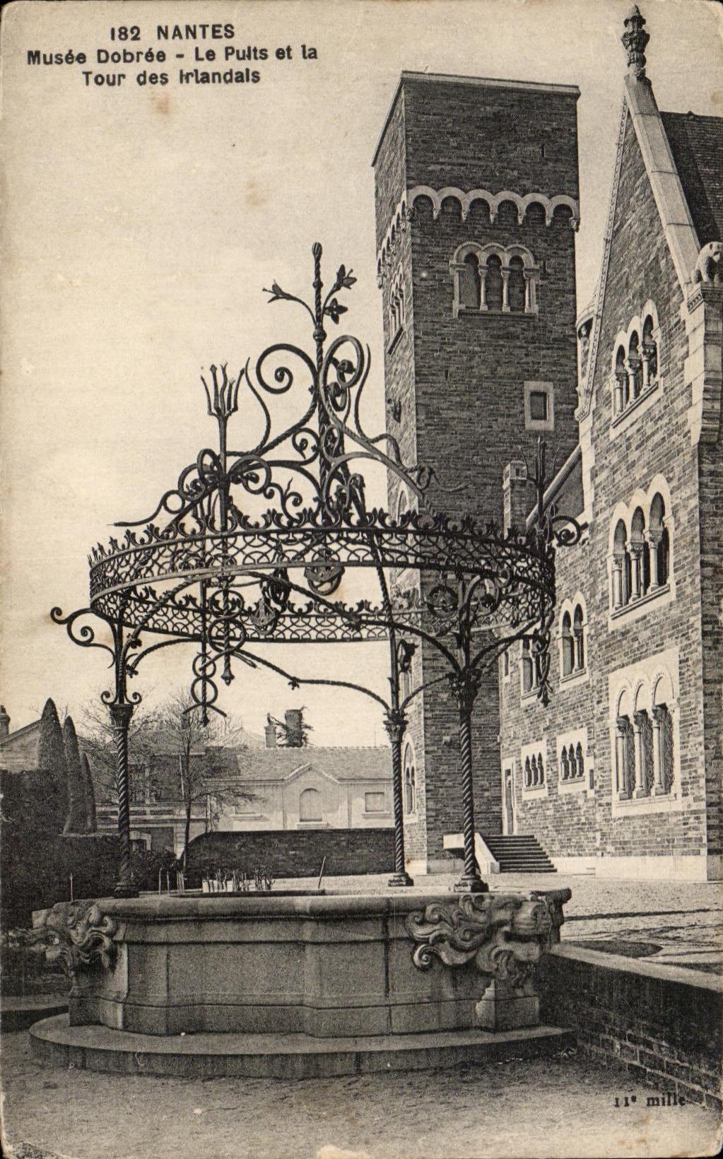 CPA Nantes Dobree Museum Pults and the Tower of Irlandals