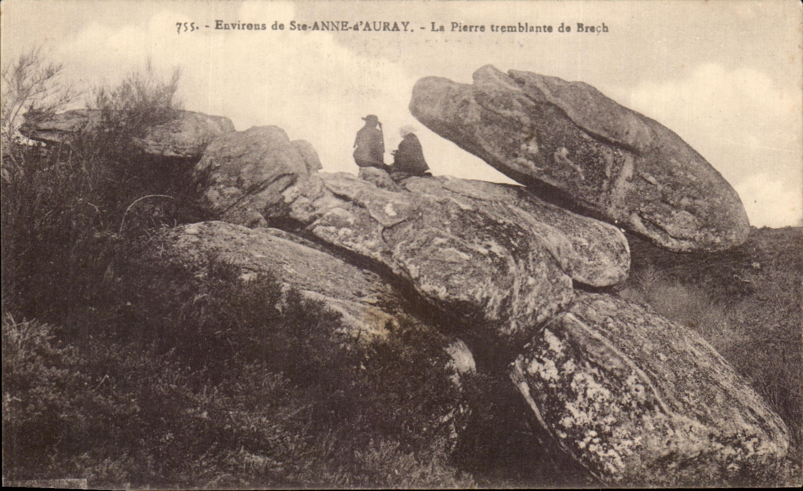 CPA Envirens of Anne has Auray Pierre trembling of Brech