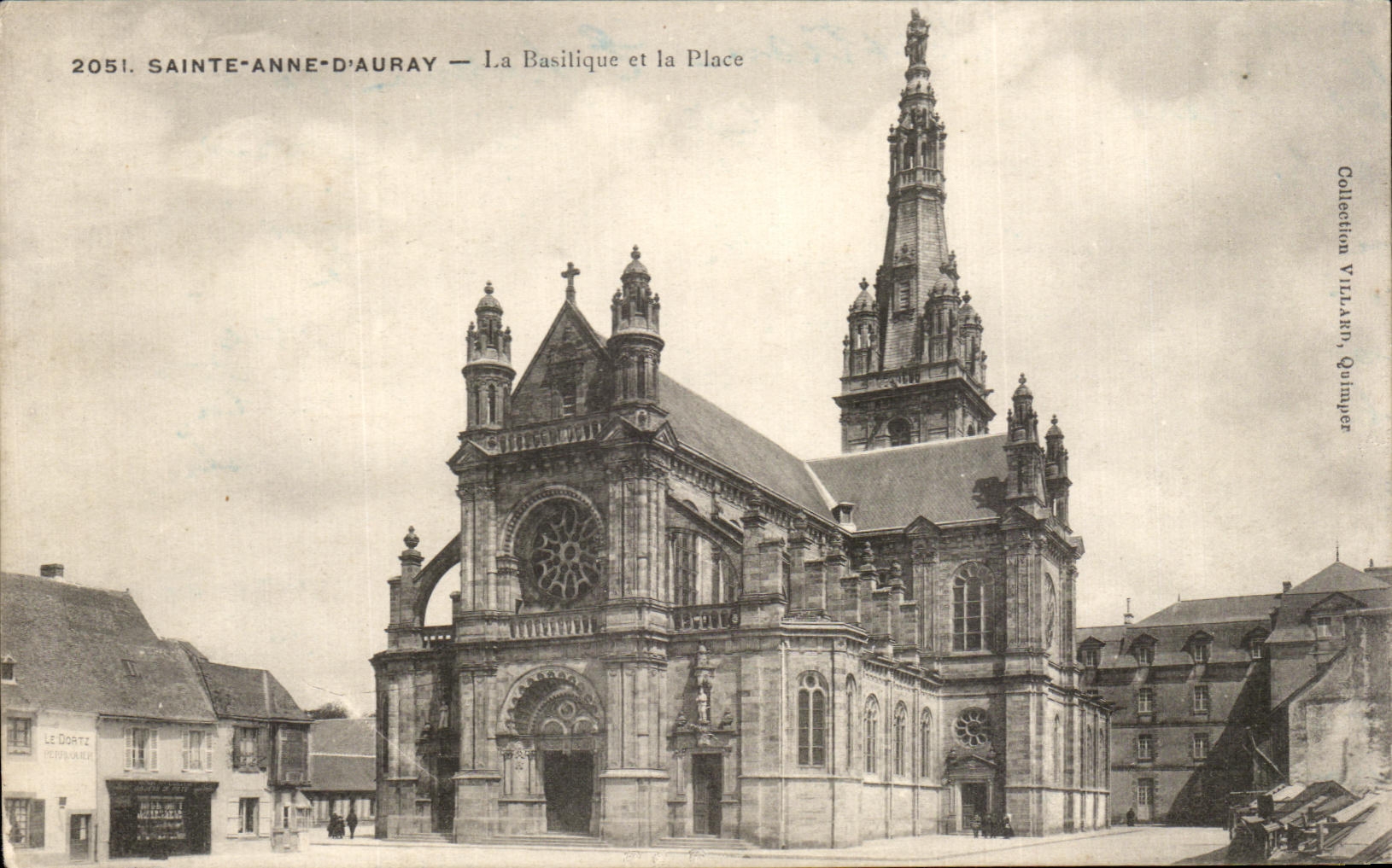 CPA Sainte Anne Aurey the Basilica and the Place