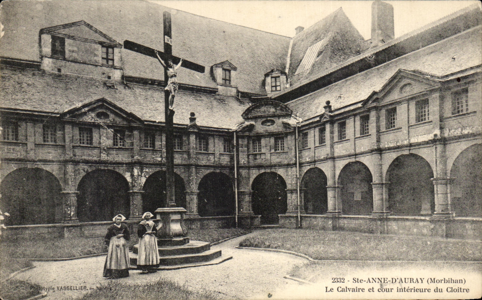 CPA Anne Auray the Martyrdom and Interior Court of the Cloister Folklore Costume