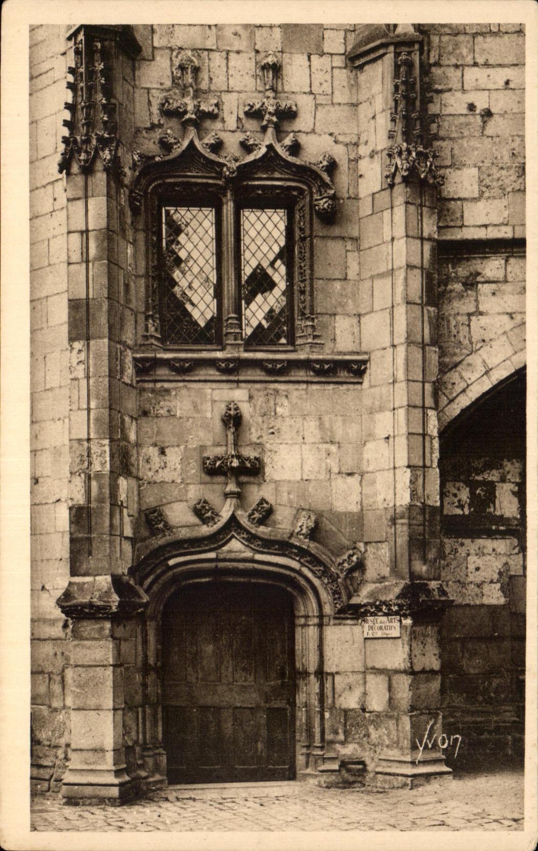 CPA Nantes Castle of the Dukes of Brittany Tower of the Crown Gold Entrance