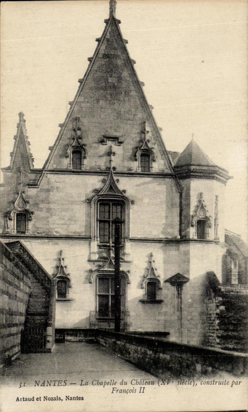 CPA Nantes La Chapelle of the Castle Built by Francois II