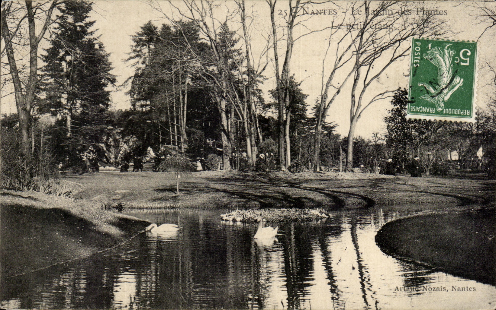 CPA Nantes the botanical garden the small pond