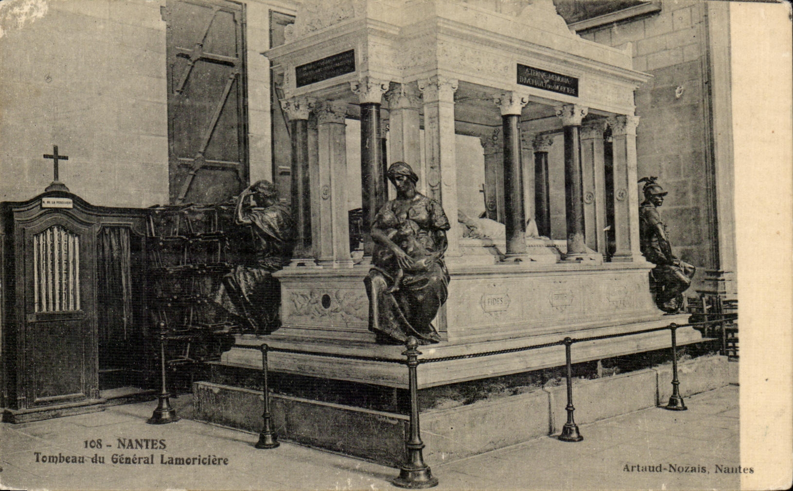 CPA Nantes Tomb of General Lamoriciere