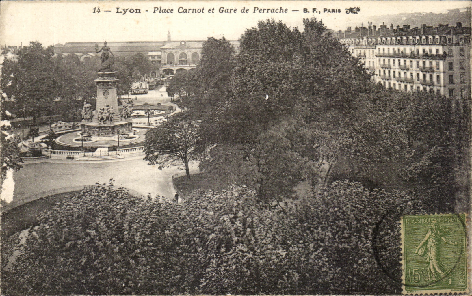 CPA Lyon Places Carnot and Gare of Perrache