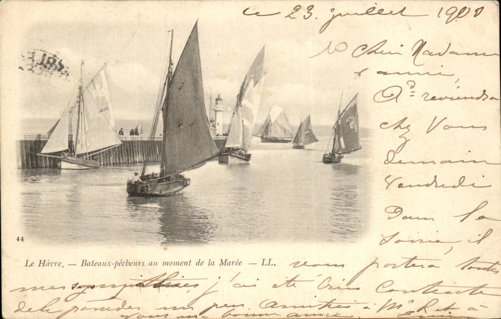 CPA Le Havre Bateaux Pecheurs au Moment de la Maree