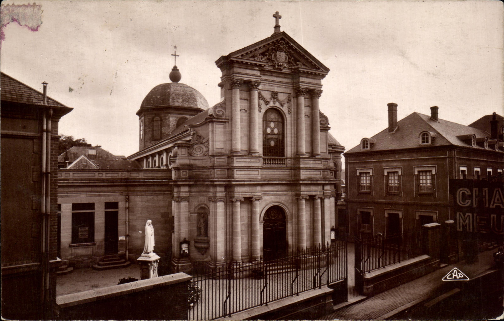 CPA Lisieux Chapelle du Carmel