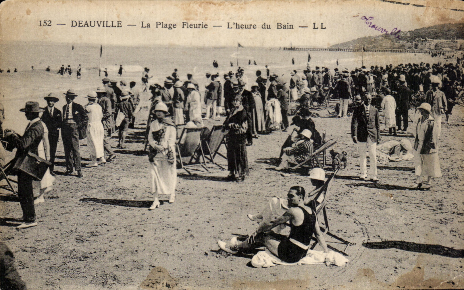 CPA Deauville the Flowered Beach hour of the Bath