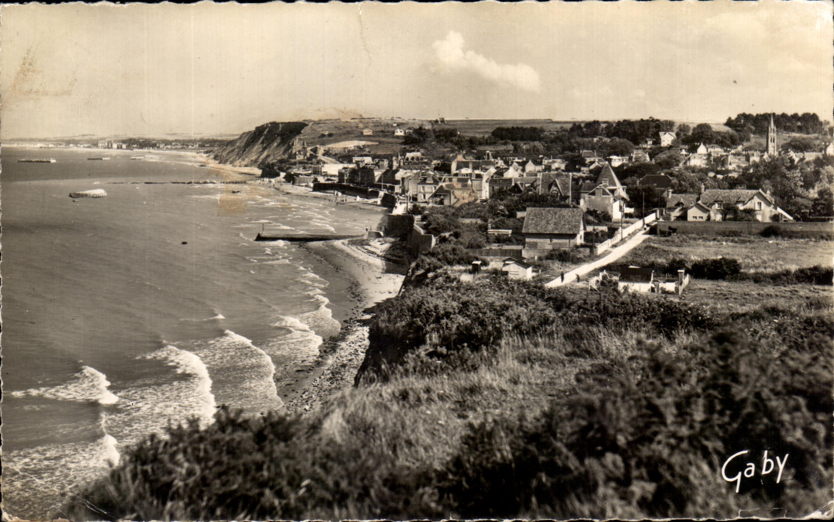 Acantilado tomado vision de CPA Arromanches (Apple-brandy) de Tracy