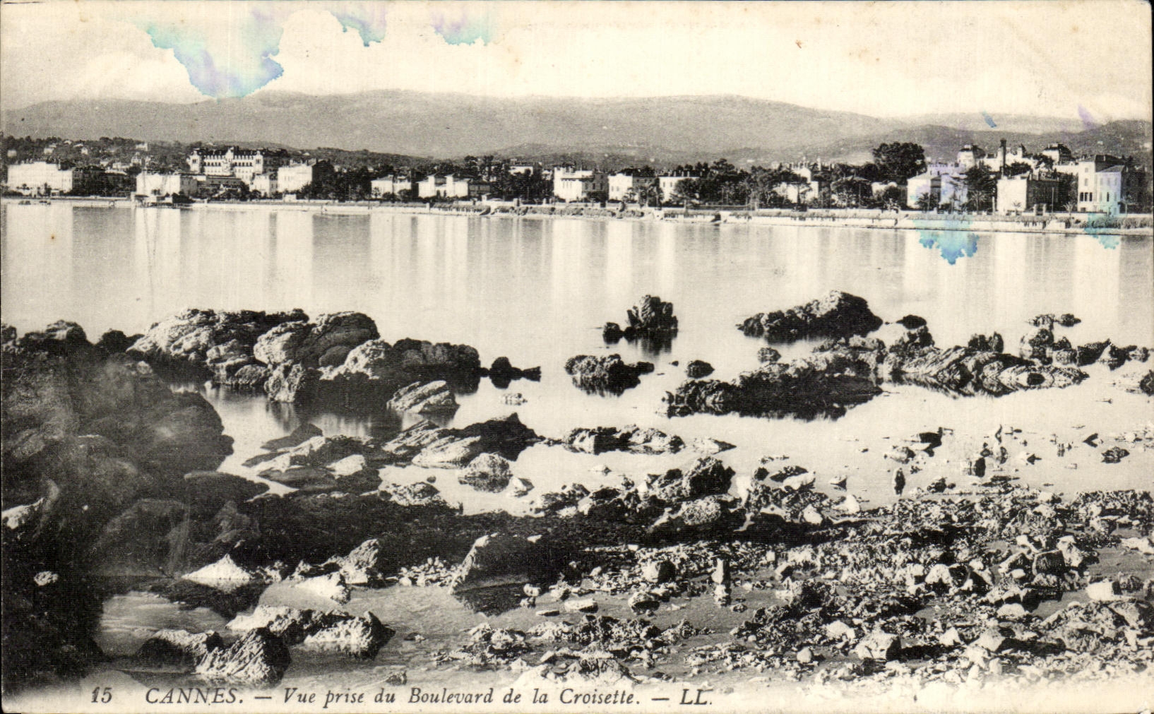 CPA Cannes Seen from of the Boulevard of the Small cross