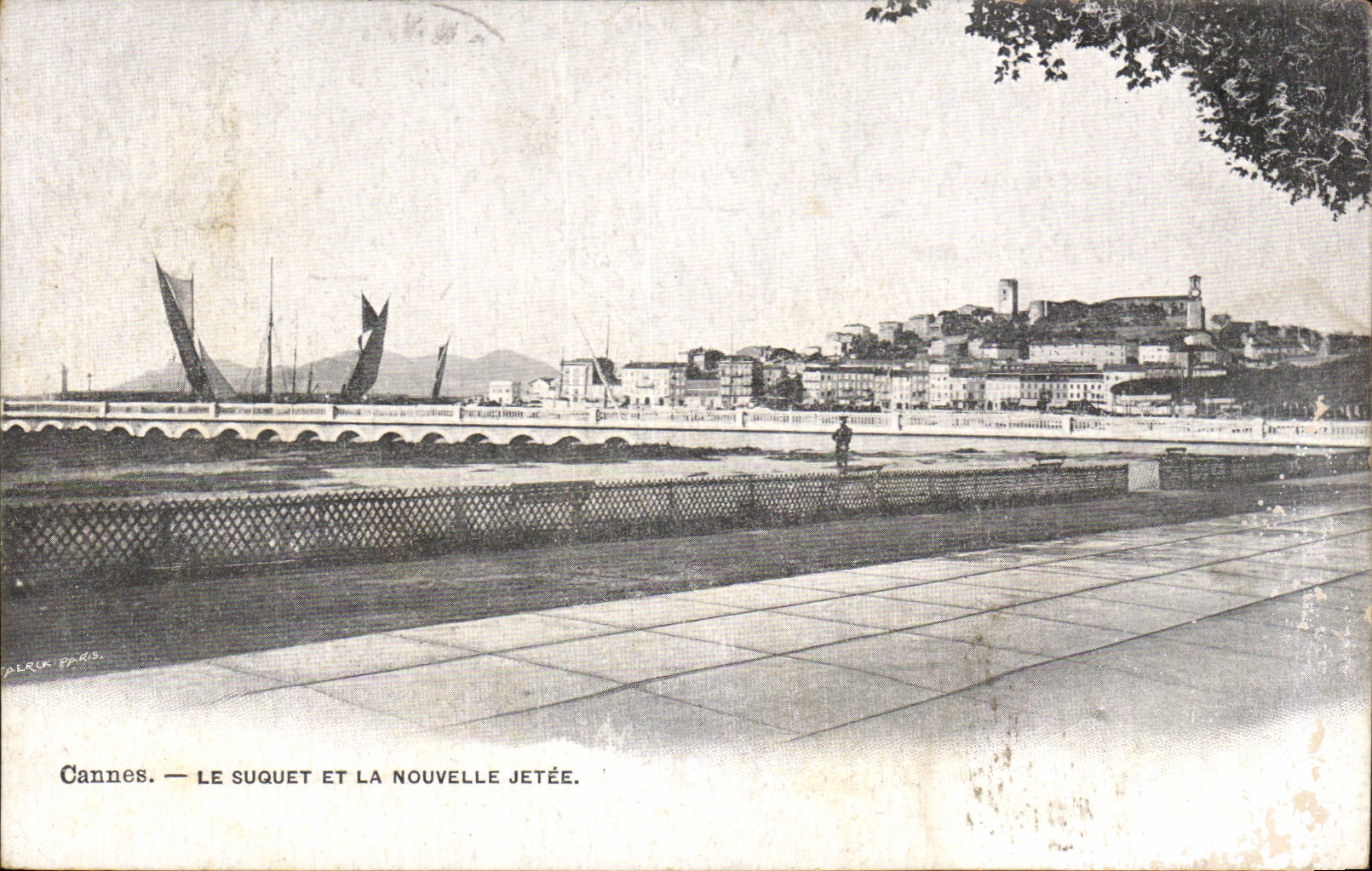 CPA Cannes Suquet and the New Pier