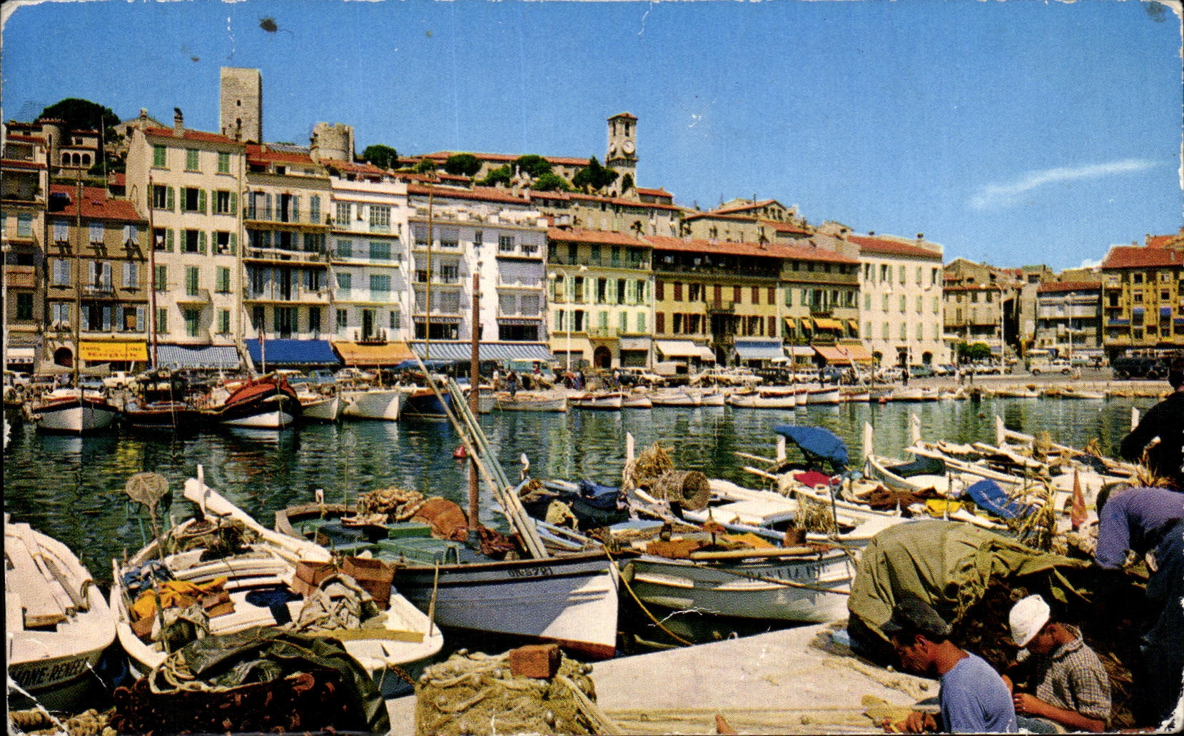 CPA Cannes a corner of the Port the Quay St Pierre and Suquet